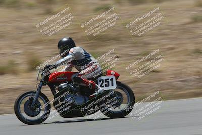 media/Apr-20-2025-AHRMA (Sun) [[393a79c373]]/Race/Group 5/Turn 4b/